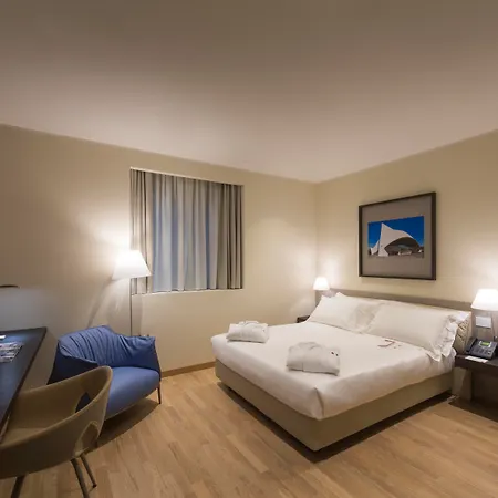 Fiera 4*